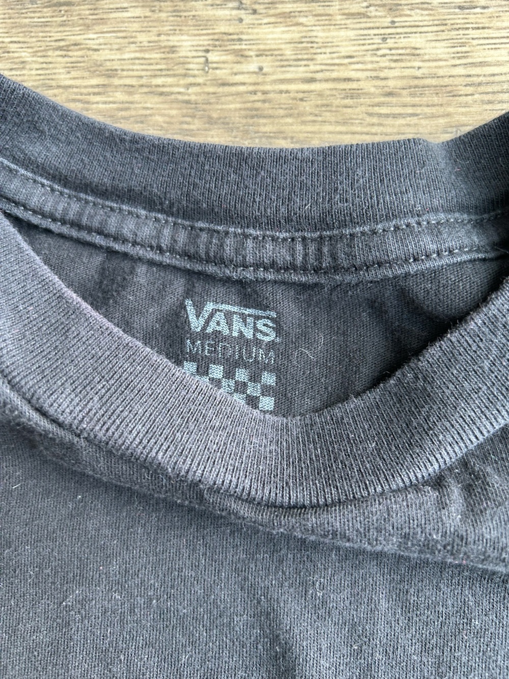🛹 VANS Black Long-Sleeve Sunflower Tee - Picture 3 of 5